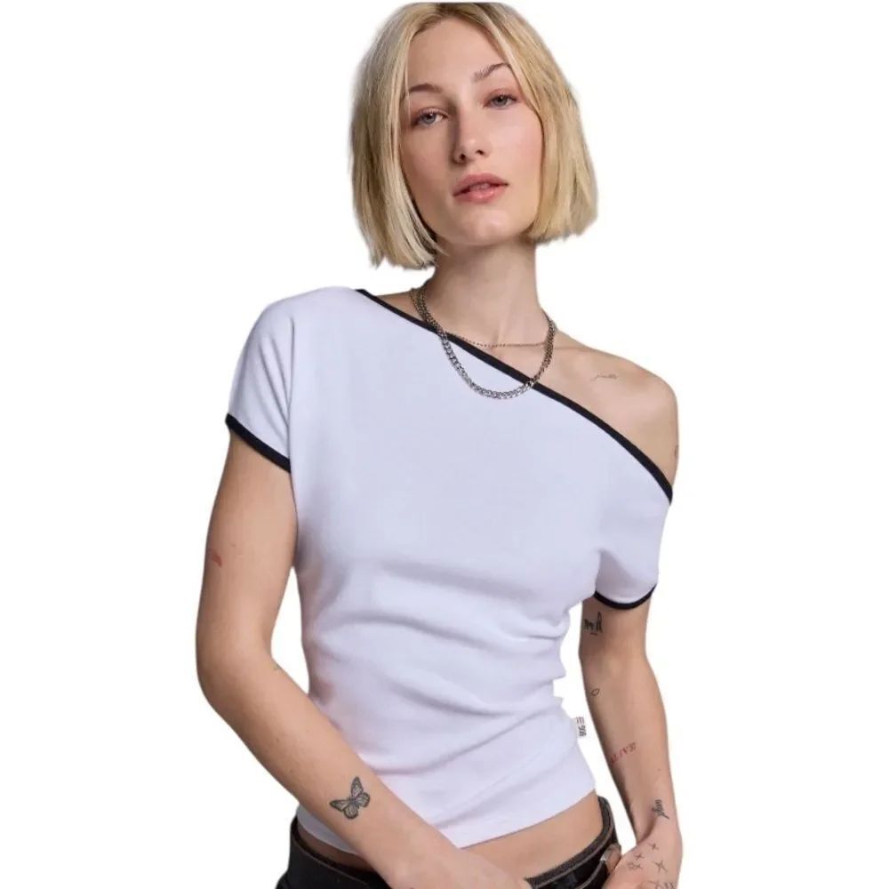 BDG | Sarah Off-Shoulder White and Black Trim Crop Top